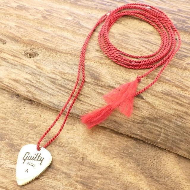 Amazon.co.jp: amp japan ギター ピック ネックレス 赤 ミスチル 桜井