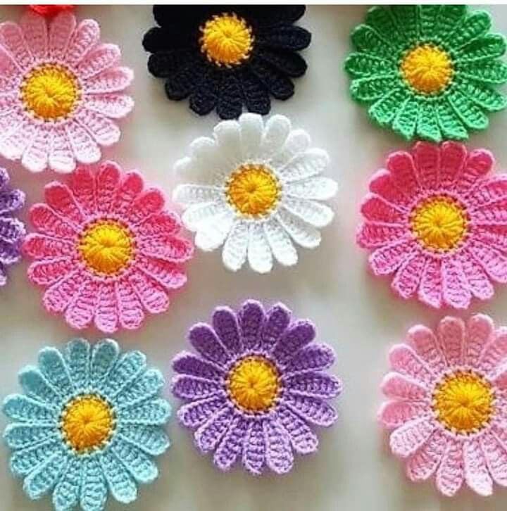 Crochet Flowers for Home Decoration and Jewelry Making Multi Coloured Set of 10 (Multi-Daisy)-image-34