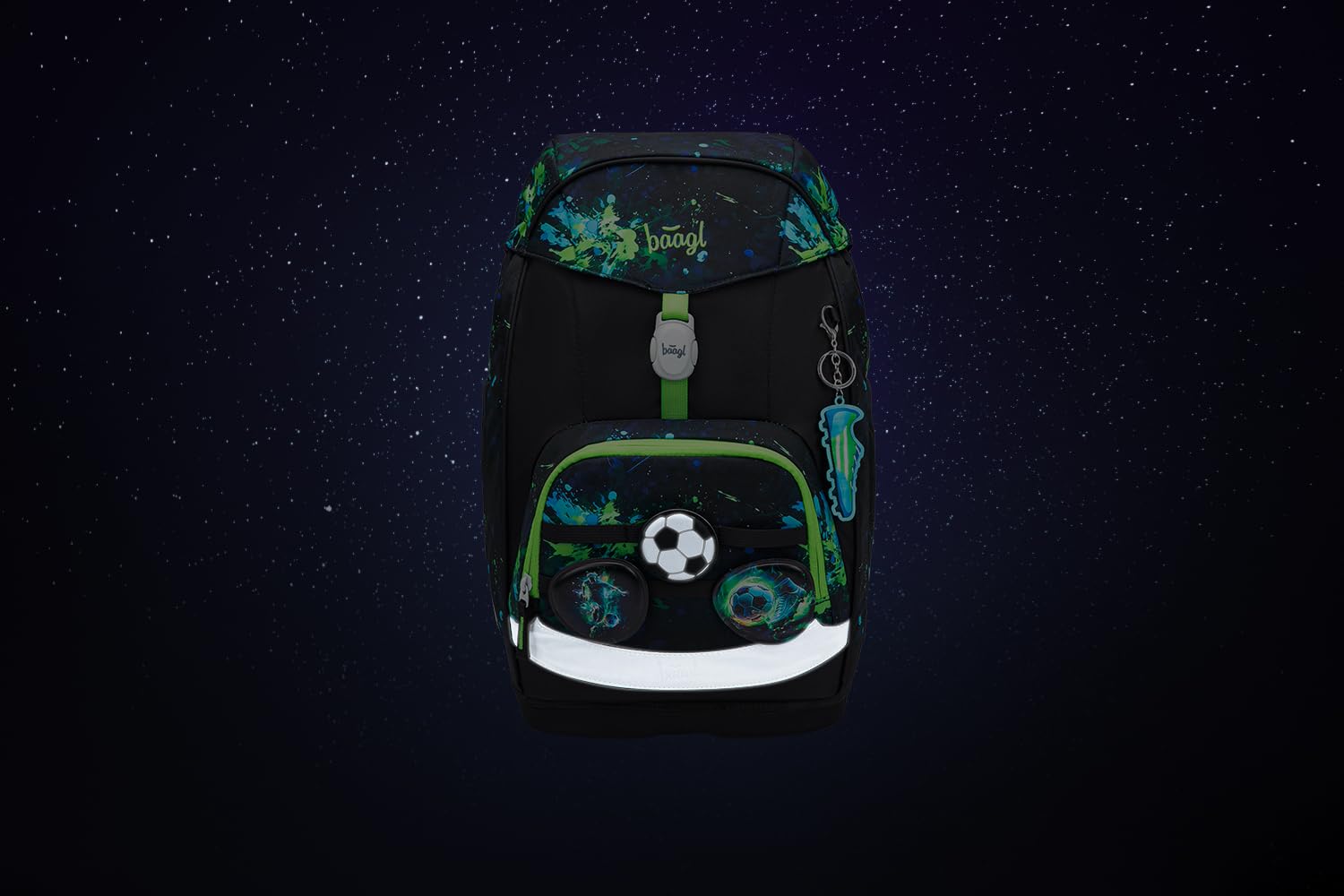 Baagl Schulranzen für 1. Klasse Jungen, Airy Plus Schulrucksack mit Ergonomischem Rückensystem & Abnehmbarem Hüftgurt, Ultraleichte Schultasche Kinder für Grundschule, Volksschule (Fußball)
