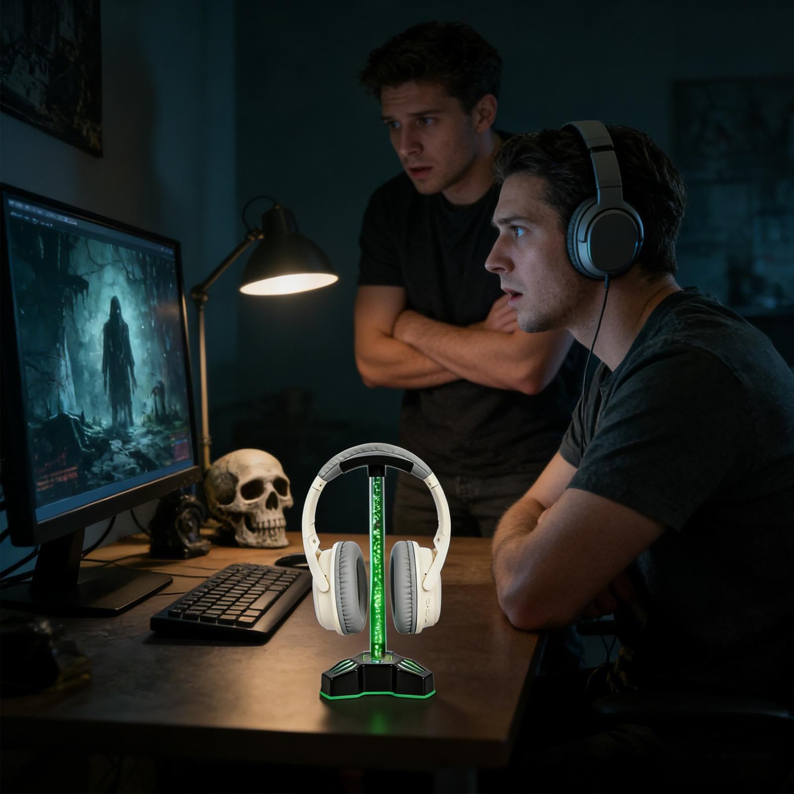 Supporto per Cuffie con Porte di Ricarica per PC con Illuminazione RGB | Porta Cuffie dotato di Caricabatterie per Desktop, Scrivania, Piano di Lavoro, Scaffale, Ufficio, Camera da