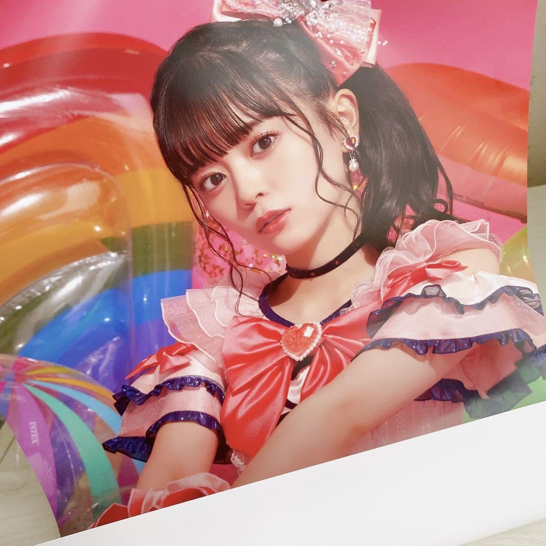 坂井仁香　レア　ポスター Amazon.co.jp: かわいいメモリアル 坂井仁香 ポスター : おもちゃ