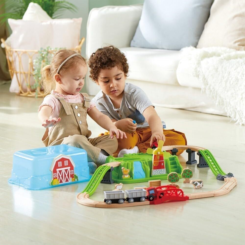 Hape E3772 - Countryside Train Bucket Set