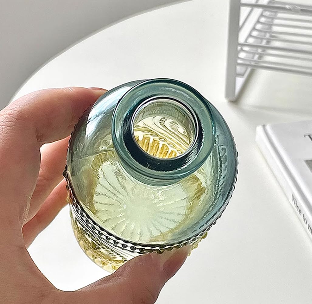 Glass Bud Vase Baroque Retro Small Bud Vases Mini Vintage Flowers Vases Aromatherapy Jar Bottles Antique Decorative Vase Aesthetic Wedding Table Centerpiece Home Table Party Dcor - Image 2