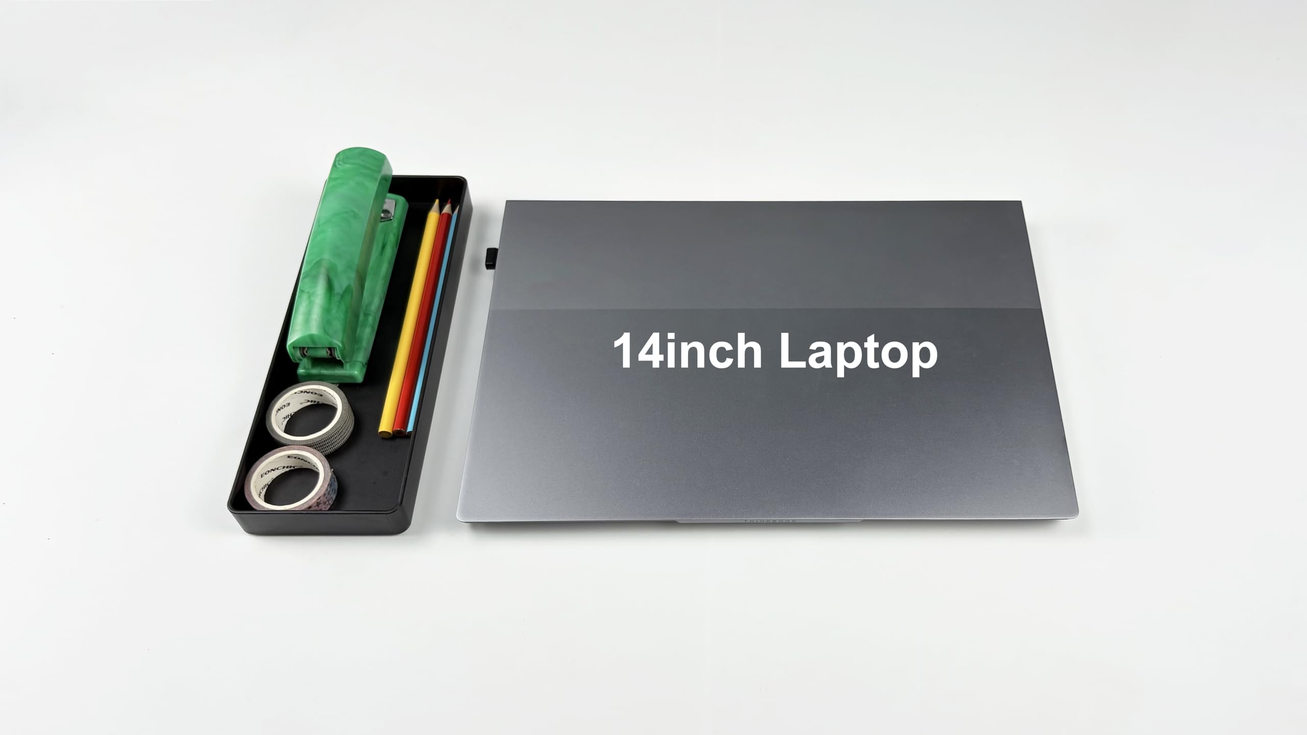 Amazon Basics Organiseur en plastique à accessoires Petit format Rectangulaire, 23.9 x 8.4 x 2.5 cm, Noir