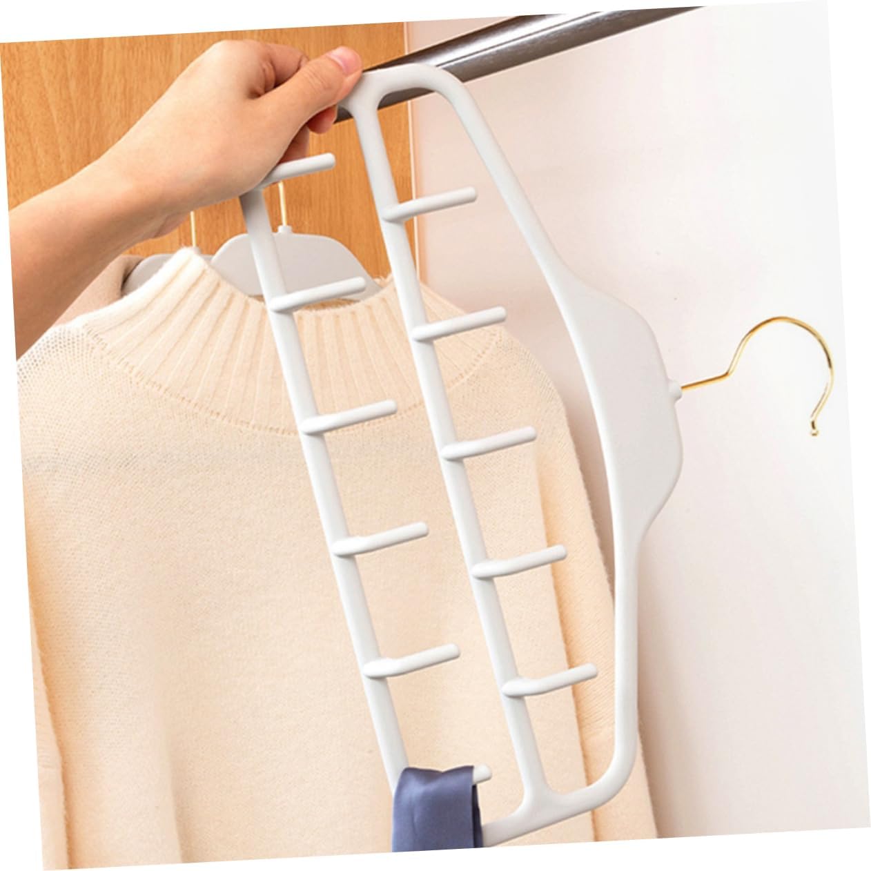 ULTECHNOVO 2pcs Organizer Rack Belt Hangers for Women Men Scarf Hangers Tie Closet Accessory Organizers