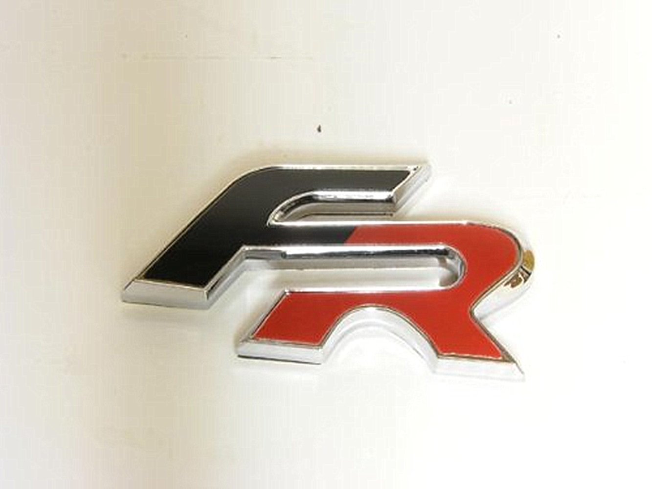 BiLiC Car Badge,FR logo, metal chrome, for Seat Leon/Ibiza/Cupra/Cordoba/Altea, black & red Emblem