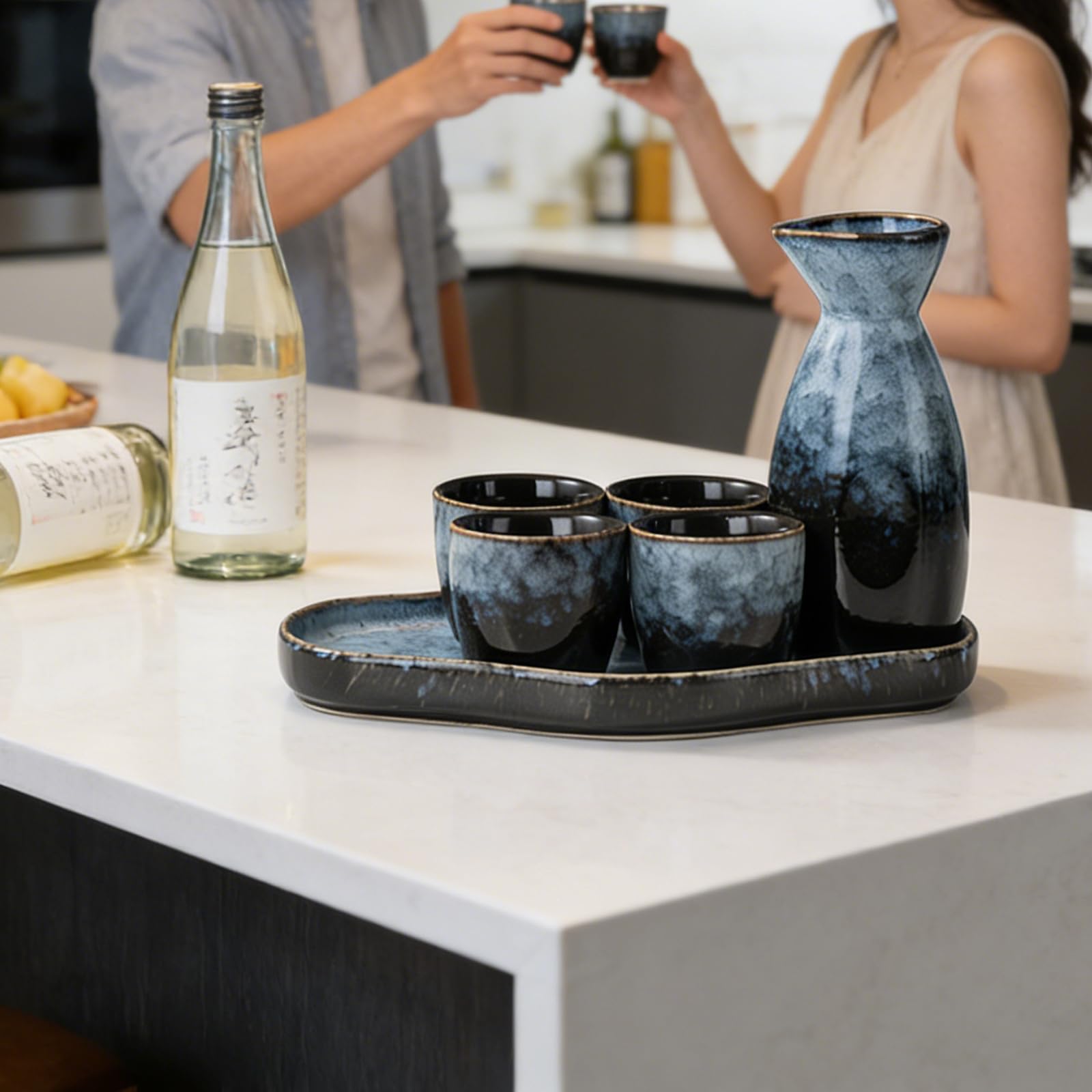 Juego de sake japonés de cerámica, 6 piezas, juego de sake tradicional japonés con 4 vasos de sake de 35 ml, 1 olla de sake de 175 ml, 1 bandeja, esmalte envejecido en horno, porcelana, sake cup