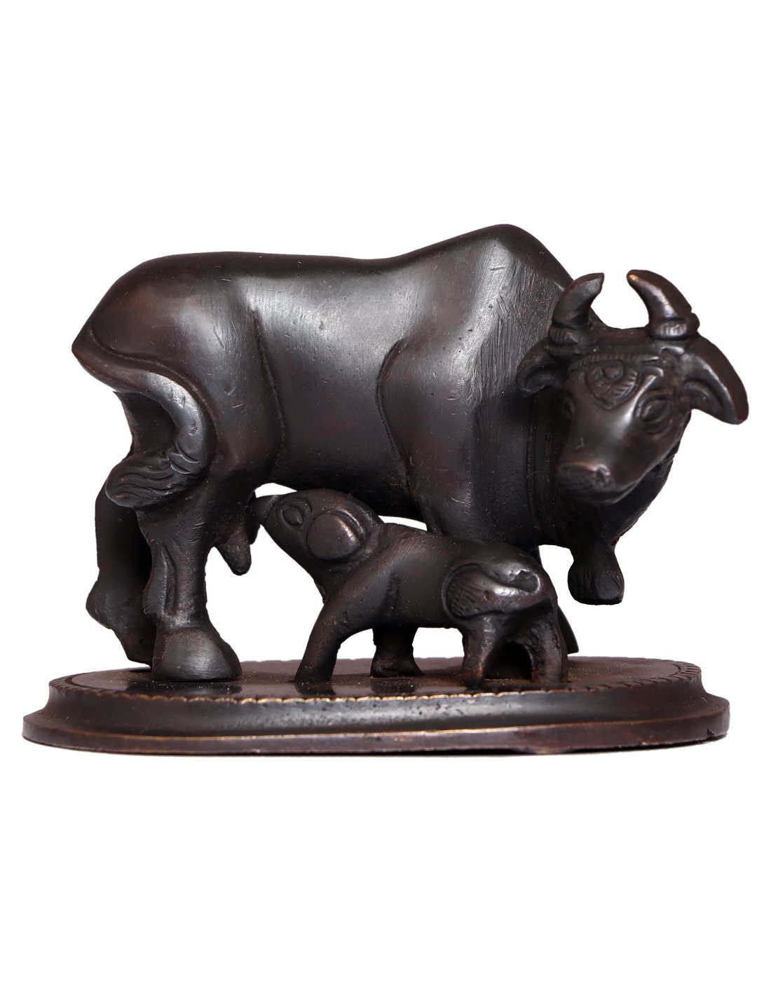 CRAFTHUT Holy Kamdhenu Cow and Calf Brass Figurine – Sacred Hindu Idol for Pooja, Vastu, Home Temple & Auspicious Gifting (4 x 2 x 3 in) 300g