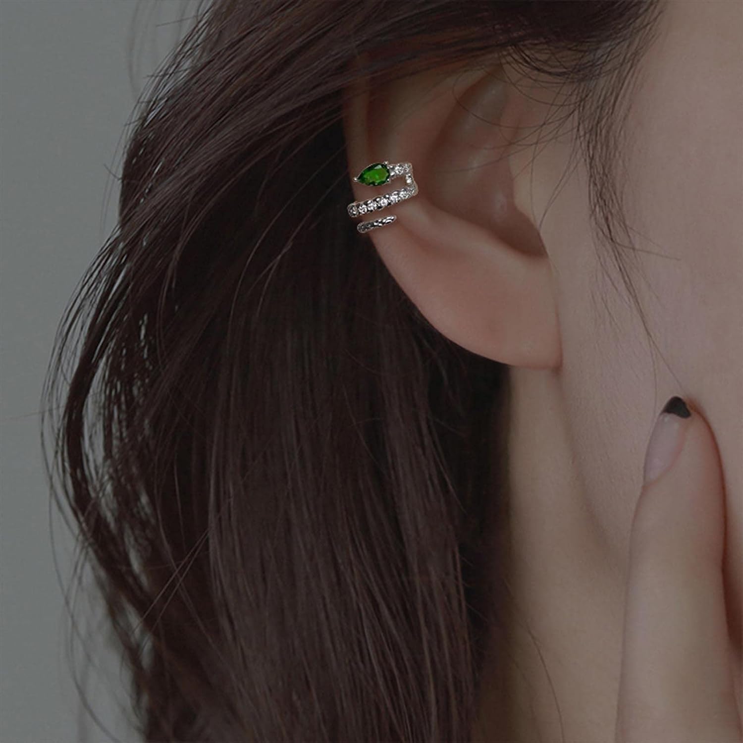 Vintage Crystal Snake Ear Cuff Earrings - Emerald Cz Snake Cartilage Cuff Wrap Earrings - Non-Pierced Clip On Jewellery for Women
