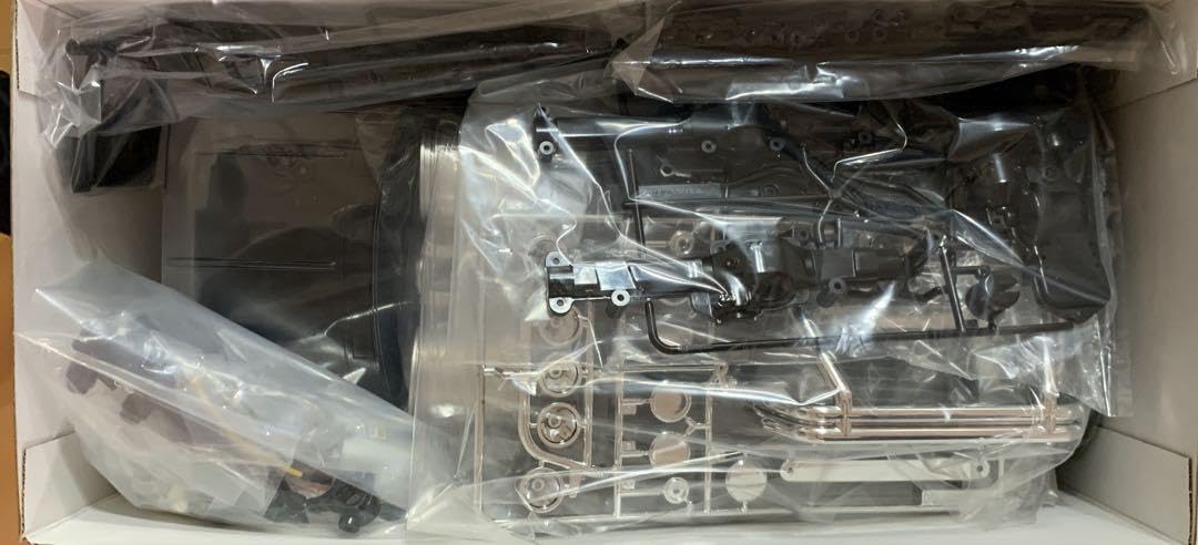 タミヤ 1/10 CC-01シャーシ ランドフリーダー Amazon.co.jp: タミヤ 1/10 電動RC ランドフリーダー（CC-01