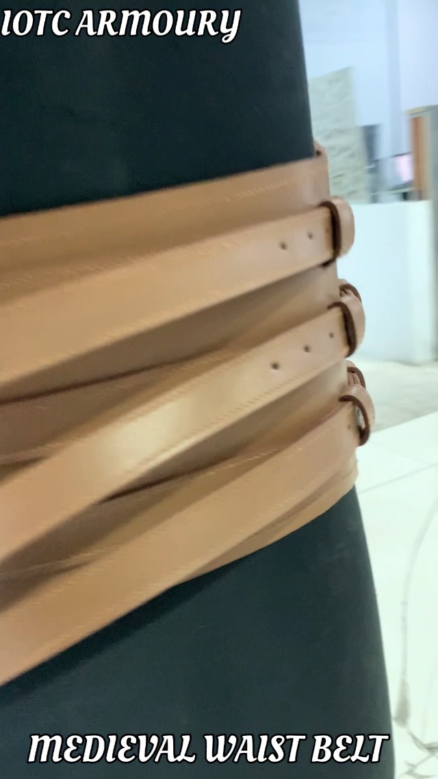 ANTIQUECOLLECTION Roman Gladiator Wide Leather Kidney Belt Buckles