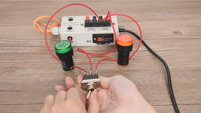 Interrupteur à Bascule Autocollant 12V – Lot De 2, 3 Positions, Câble 75 Cm, Pour Projets électroniques