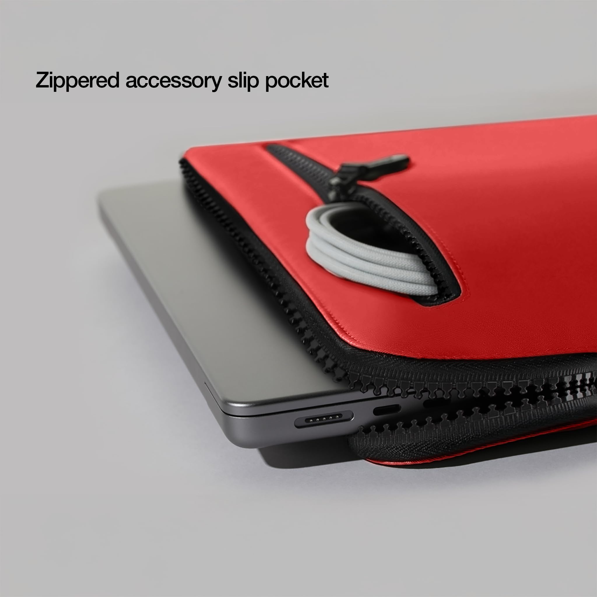 Housse Incase Compact Pour MacBook Pro – Manche En Vol, Nylon, Protection Légère