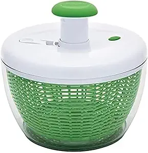 Farberware Easy to use pro Pump Spinner with Bowl, Colander and Built in draining System for Fresh, Crisp, Clean Salad and Produce, 6.6 quart, Green