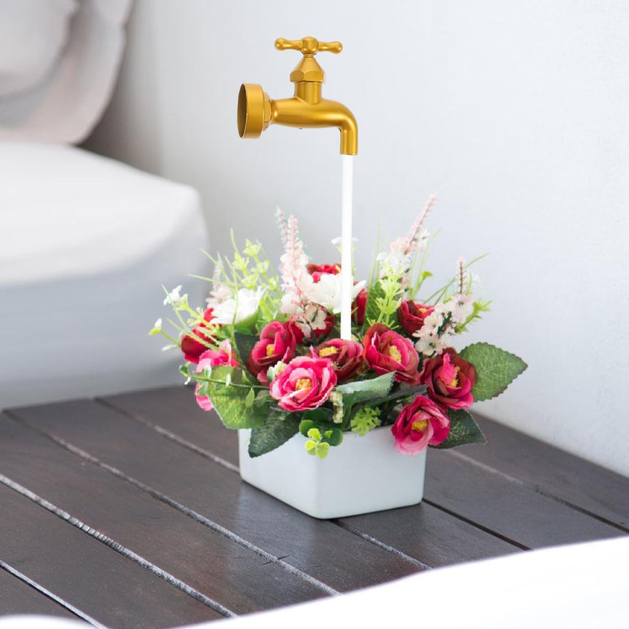 Solustre Invisible Faucet Faucet Ornament Golden 14.96 * 3.74 * 1.57inch