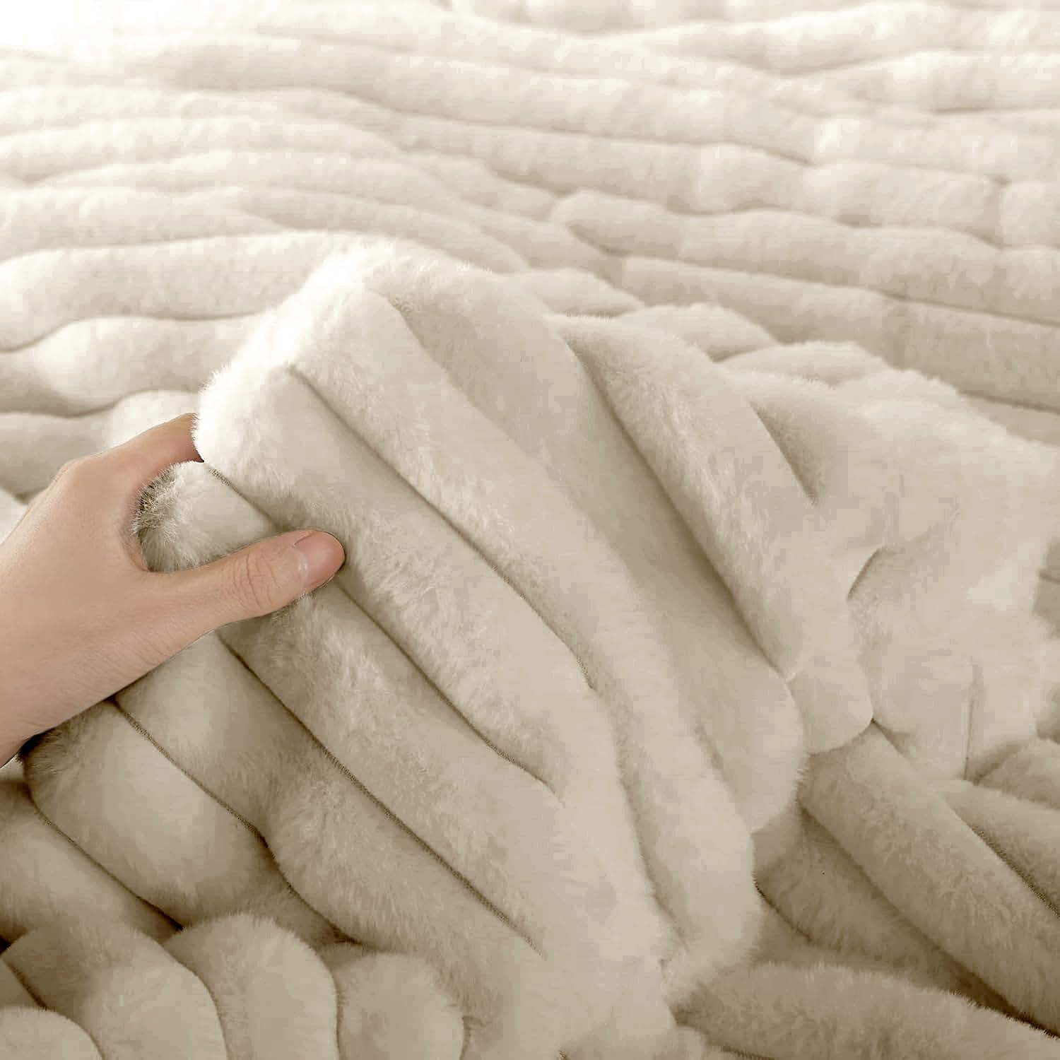 Lanqinglv Ropa de cama mullida de 200 x 200 cm, diseño de rayas, color beige, de felpa piel sintética franela, ropa de cama de invierno, cálida y acogedora, tacto de cachemira, funda nórdica con