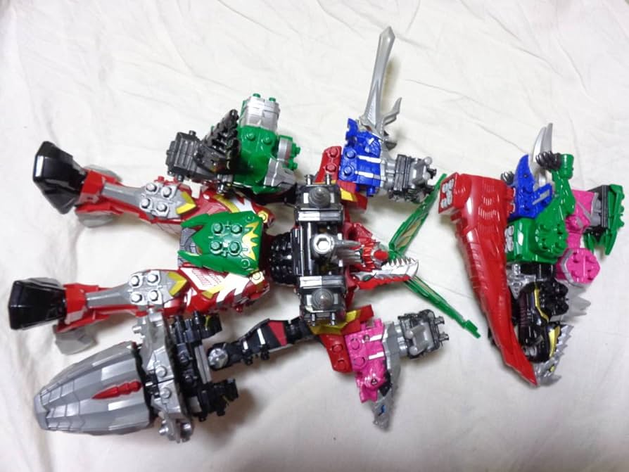 新品 キシリュウオー スリーナイツ タイガランス ミルニードル リュウソウジャー リュウソウジャー】ガシャポン可動変形『タイガランス＆ミル