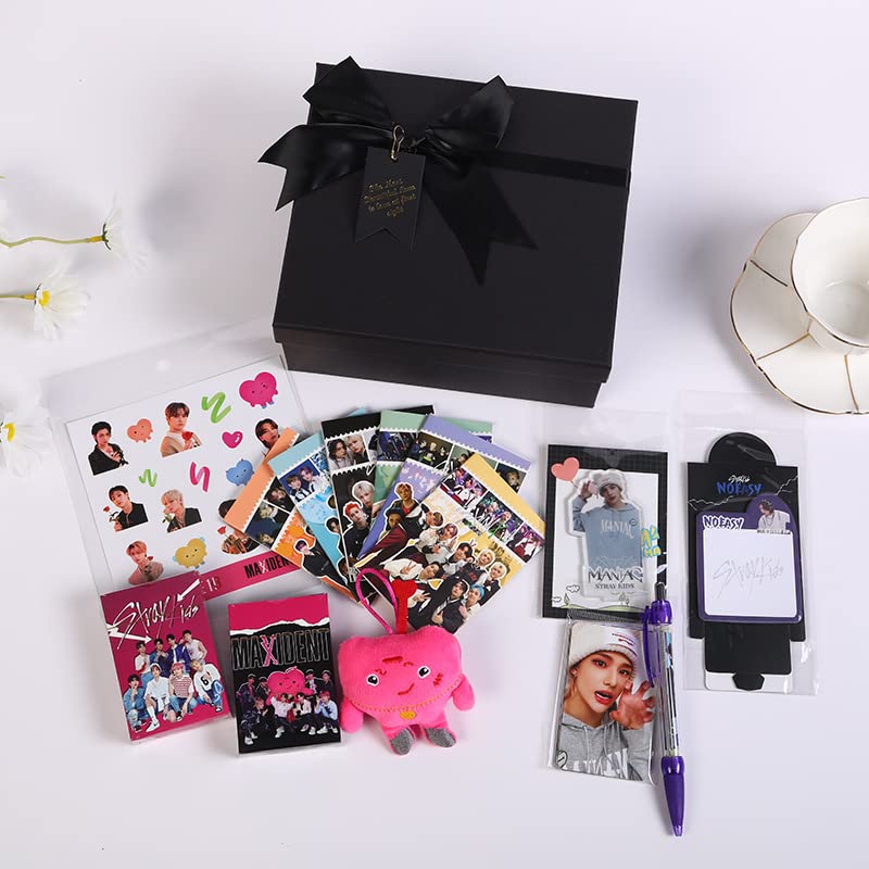 Amazon.co.jp: 福袋 8点セット人気韓流グッズ 2026年 限定 ギフト