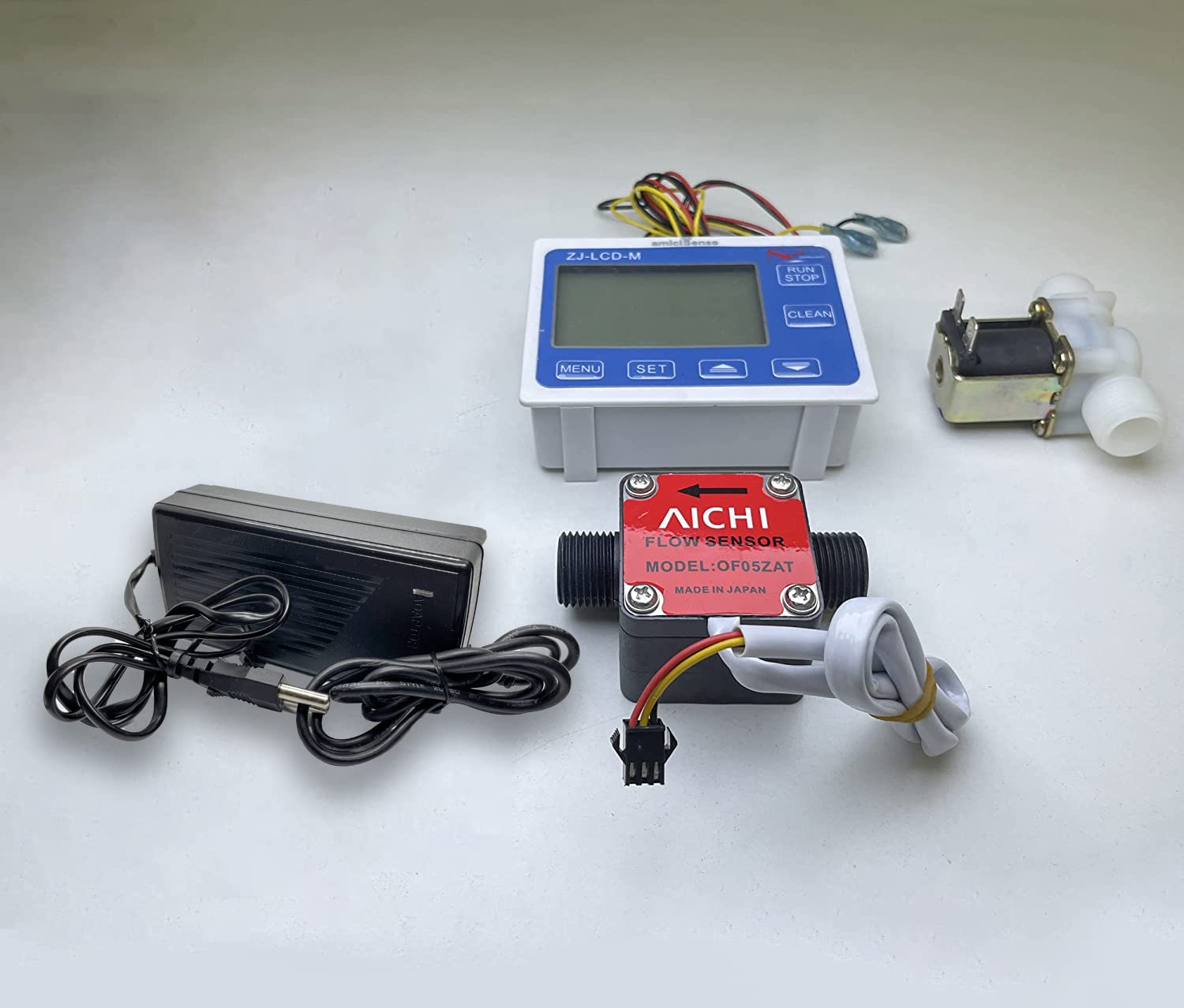 amiciSense Digital Flow Meter for Water with LCD Display | 1-25L/min Flow Range | Accurate G1/2 Flow Sensor | Real-Time Flow Rate, Temperature & Time Recording | Battery Indicator & Easy Installation 4