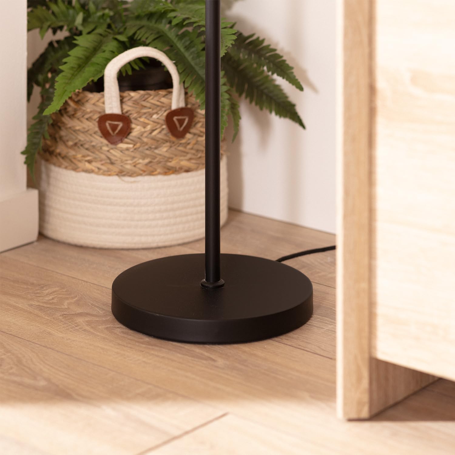 LEDKIA LIGHTING - Lámpara de Pie Kirito | Diseño Elegante y Moderno | Compatible con Bombilla LED E27 | Duradera y Resistente | Ideal para Salón y Dormitorio; Natural; Papel trenzado