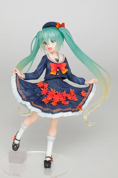 Taito 7 Hatsune Miku 3rd Season Autumn Version Figure