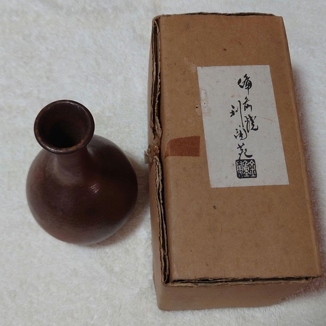 Amazon.co.jp: 備前焼 一輪挿し 花瓶 : ホーム＆キッチン