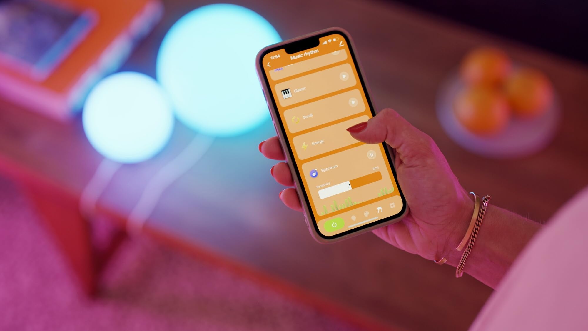 OSRAM SMART+ WiFi BALL LIGHT Lampada da tavolo, 5W, 200lm | Smart+ Wifi Ball Magic, Party Lighting Special and Mood Light, Bianco, 30000 h, confezione da 1