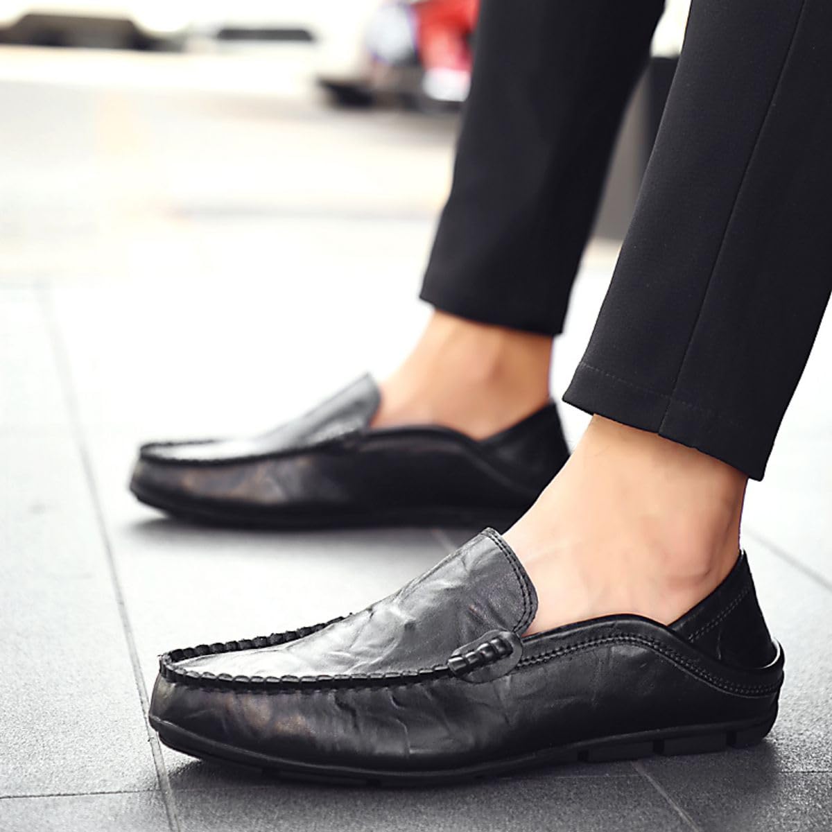 Mocassins pour Hommes Mocassins en Cuir Respirants et décontractés Mocassins fabriqués à la Main Mocassins à Enfiler Business Shoes 38-49 EU