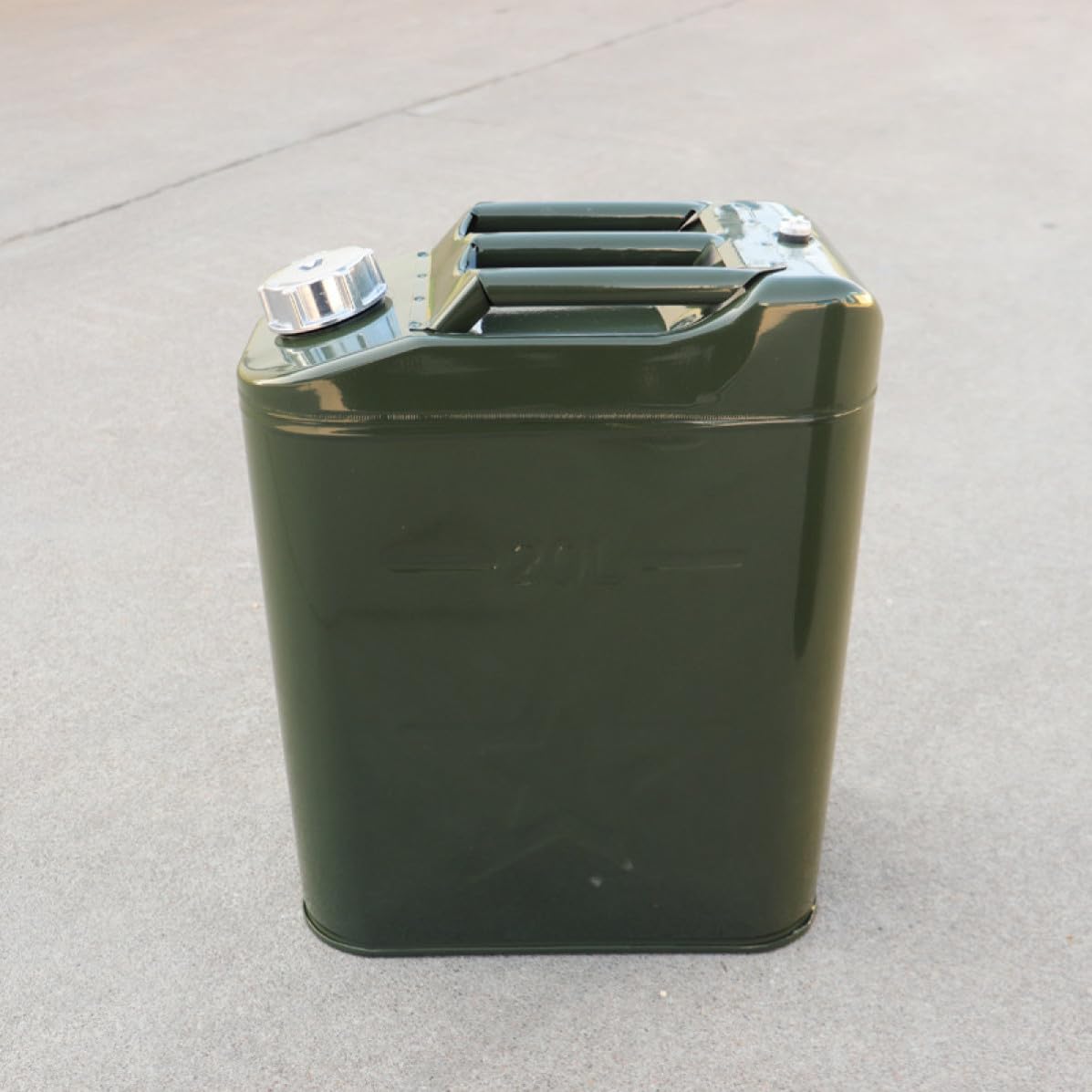 Bidon D'essence de Réserve 10 L en Fer Vert Poignée Soudée