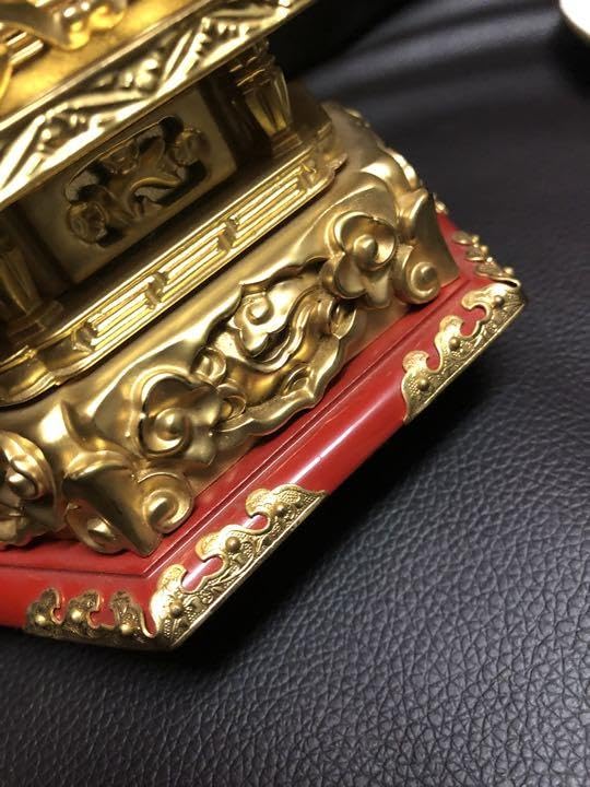 Amazon.co.jp: 総鈖溜 佛白檀 仏像 木彫り 組み立て式 ケマン