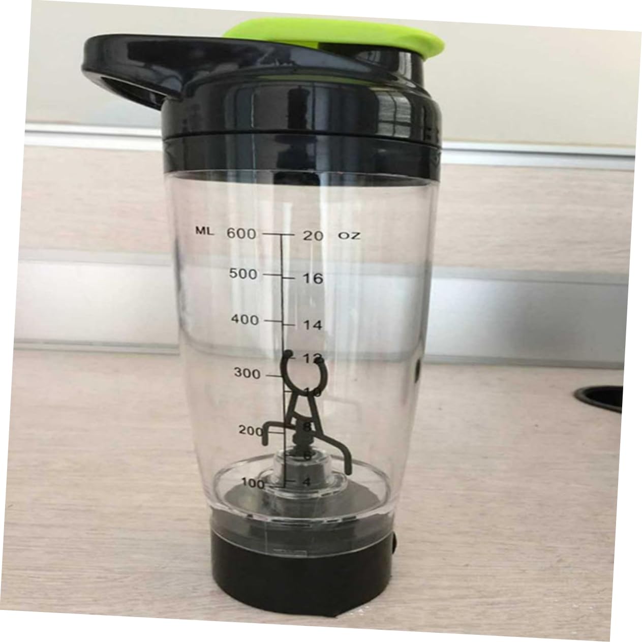 Shaker Elettrico per Proteine 600 Ml Mixer Antigraffio Portatile Miscelazione Automatica per Sportivi e