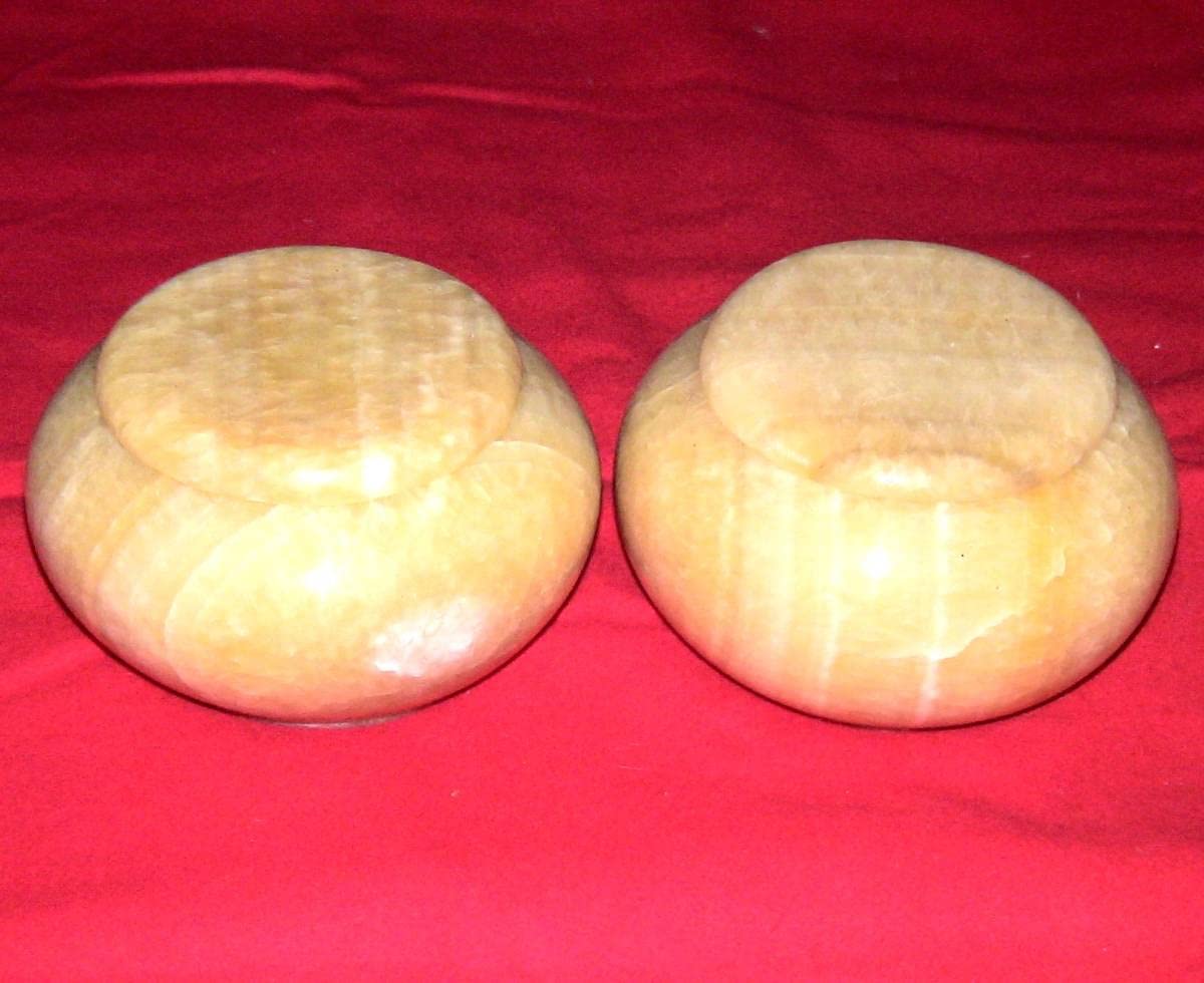 Amazon | 碁石＋碁笥セット：黒石＝181個＆白石＝180個瑪瑙（メノウ