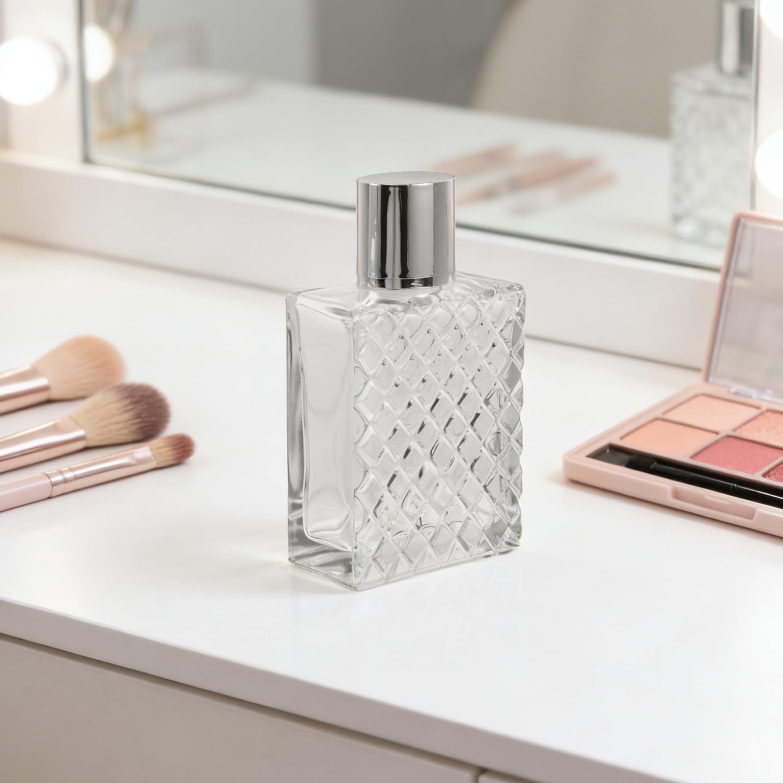 4 wielokrotnego użytku szklane atomizery do perfum, 100 ml, srebrna nakrętka i pompka rozpylająca, w zestawie lejek, słomka i naklejka, pusta butelka na zapach do podróży, na imprezy