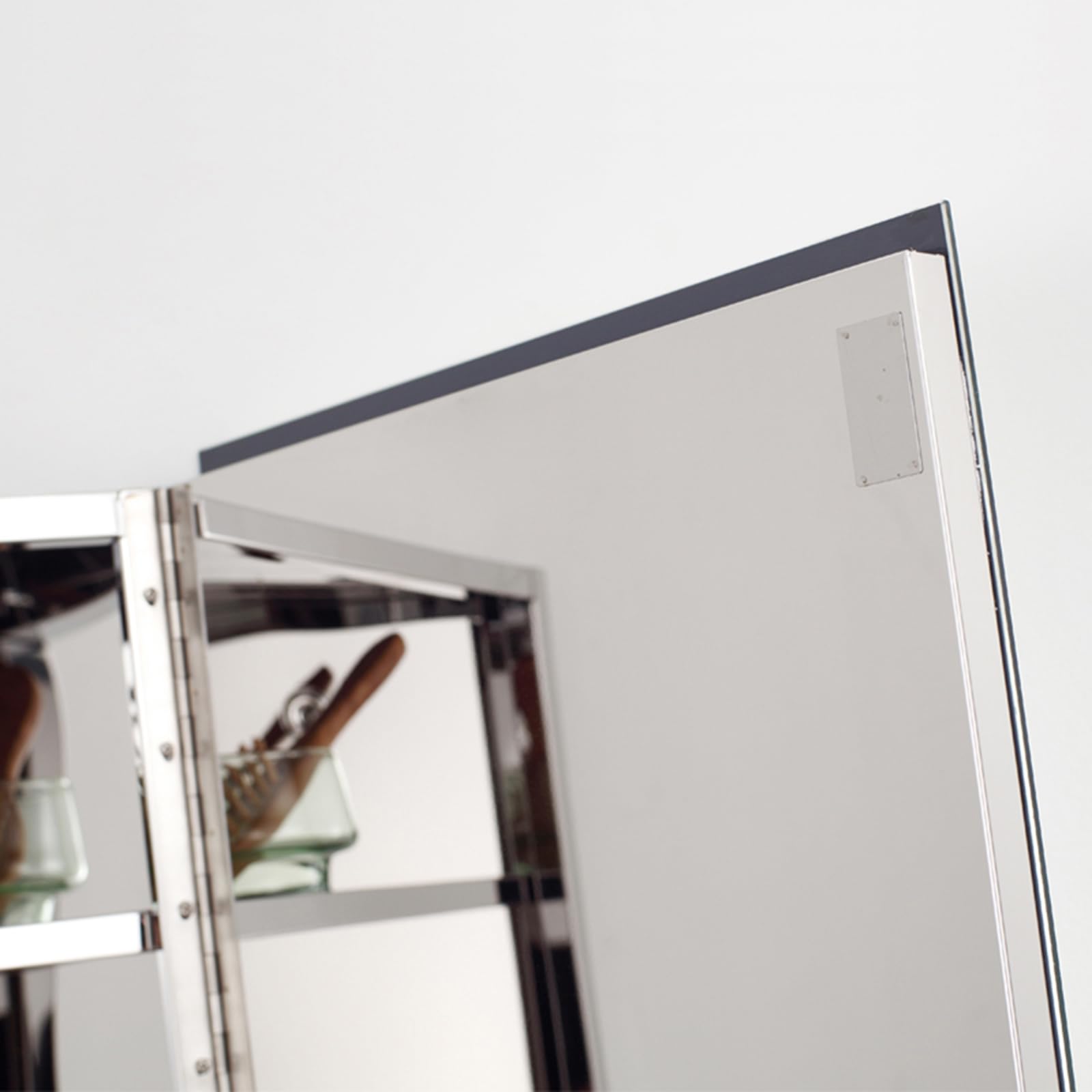 Generico mobiletto del bagno,(it:Bagno da 11,8" X 23,6" in acciaio inossidabile - Armadietto triangolare - Armadietto ad angolo - Organizer per riporre oggetti medici da cucina multifunzione monta