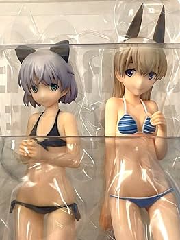 ALTER - ストライクウィッチーズ2 サーニャ&amp;エイラ 水着Ver. 1/8完成品フィギュア フィギュア: ストライクウィッチーズ2 サーニャ＆エイラ 水着Ver