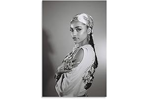 Art Tyla Stunning 12-Piece Wall Art Decor