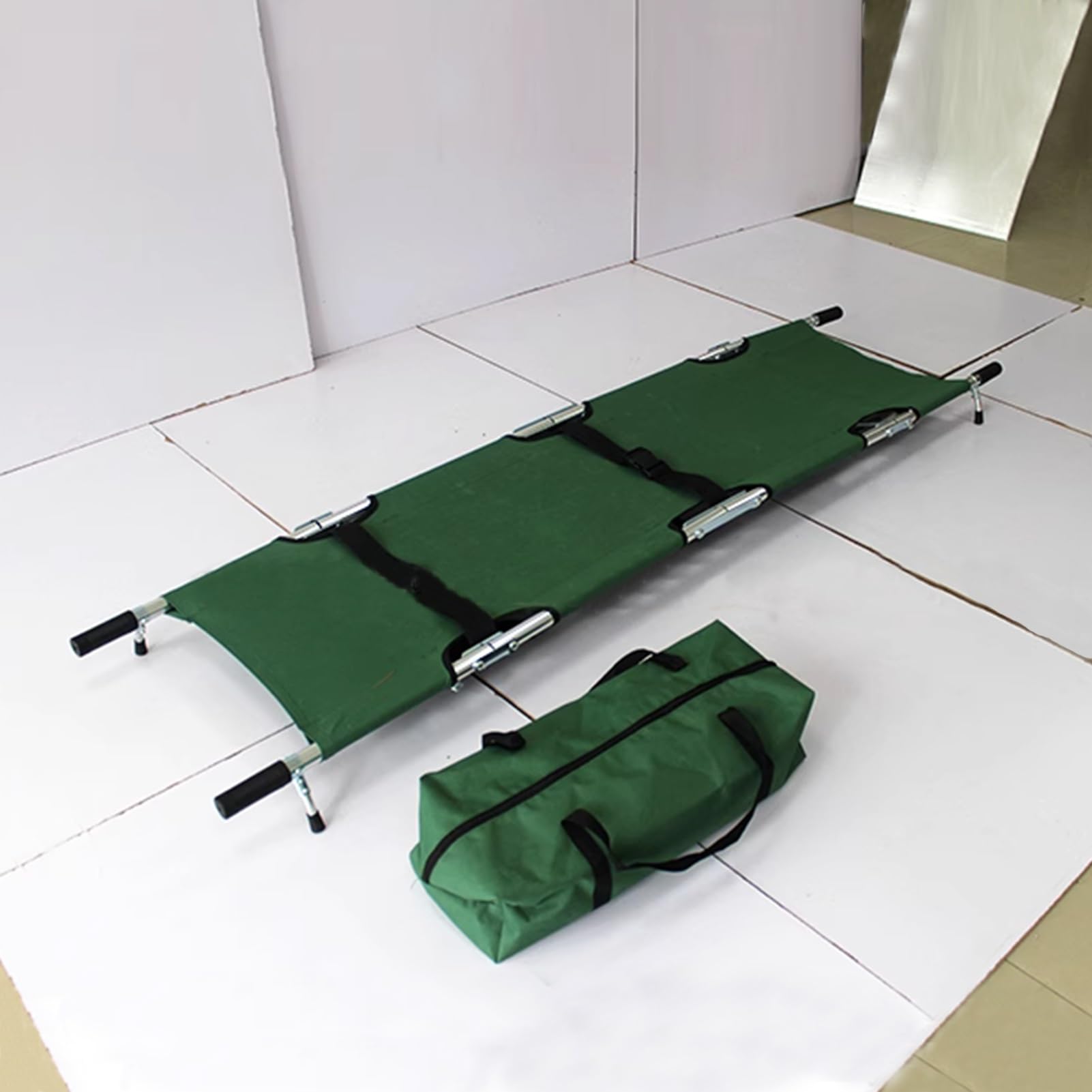 Barella Medica di Soccorso, Barella Pieghevole in Lega di Alluminio, Barella Portatile da Esterno, per Ambulatori, Centri di Emergenza e Sale Operatorie, Barella Multifunzione