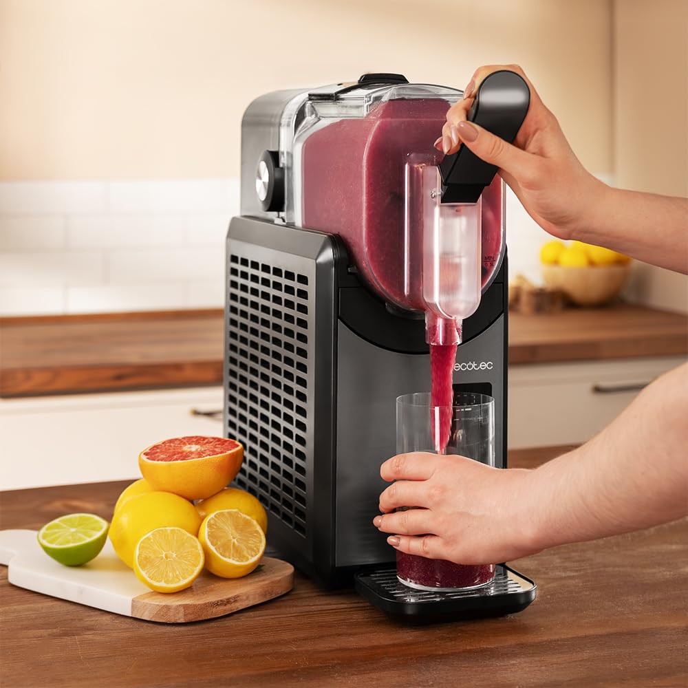 Cecotec Macchina per Granita - Sorbetto Elettrica 2,6L Twist&Ice 2600. 220W, Bevande in 15-60min, 1,9L per Ingredienti, Tattile, 6 Modalità, Raffreddamento Adattabile, Ergonomico, Beccuccio Antigoccia