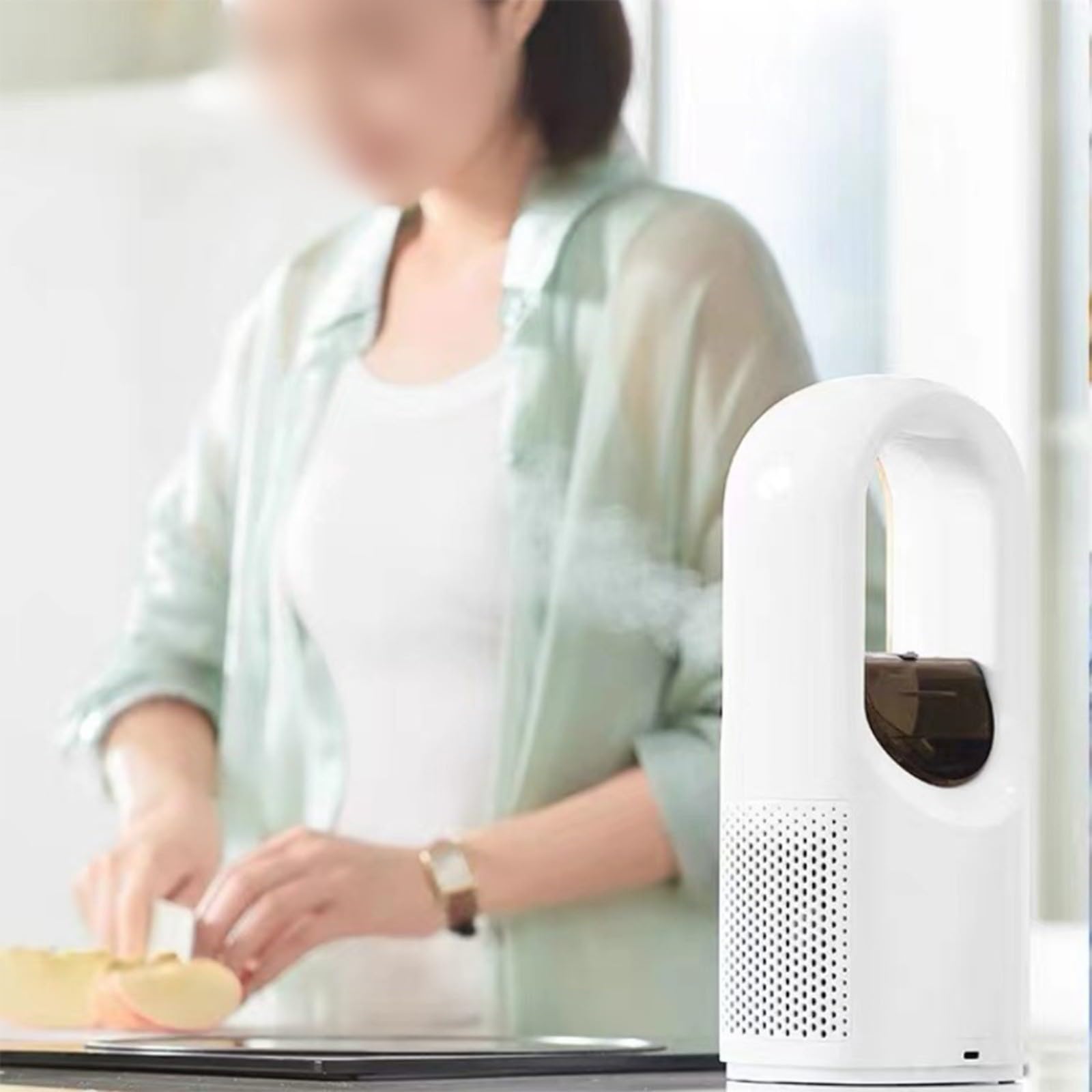 Ventilatore da scrivania senza pale, silenzioso ventilatore portatile da tavolo con oscillazione di 106°, display a LED e luce notturna, unità di raffreddamento per camera da letto e