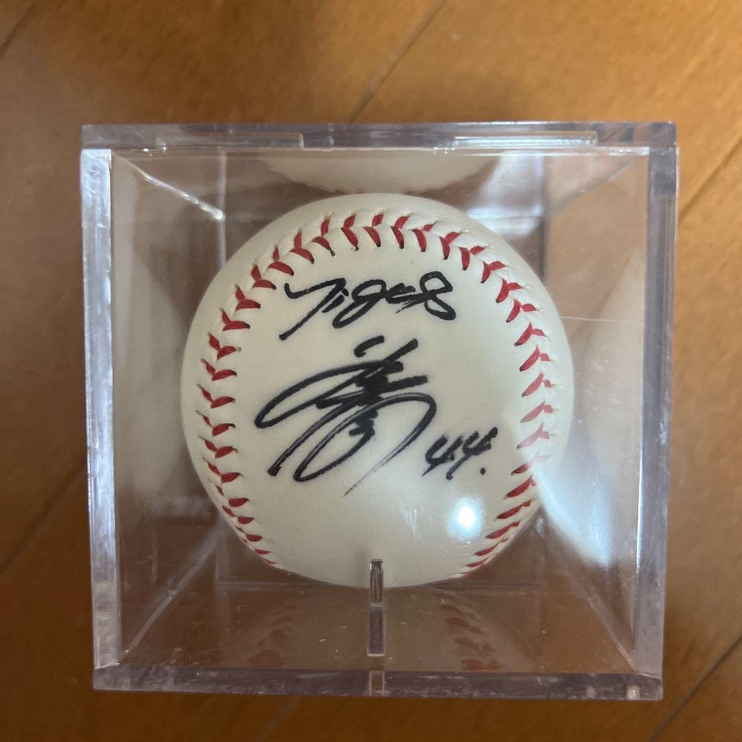 阪神タイガースの 梅野隆太郎選手直筆サイン入りボール Amazon | 阪神タイガース梅野隆太郎選手直筆サインボール | ノー