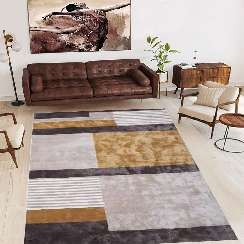 Tapis moderne doré et noir 160 x 200 cm au design géométrique raffiné pour chambre