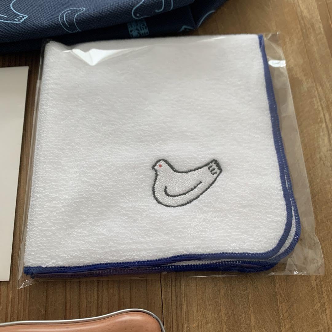 豊島屋 鳩サブレ缶　 本店限定鳩サブロー 　ランチバック 2つセット Amazon.co.jp: 豊島屋 鳩サブレ缶 本店限定鳩サブロー ランチ