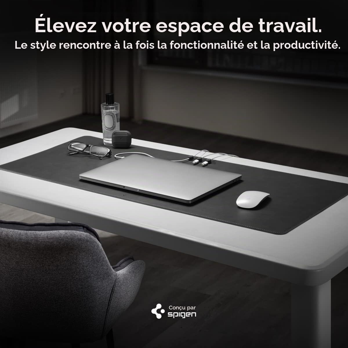 Spigen Tapis de Bureau Aimant Intégré Organisateur Câbles Sous-main Cuir PU Végan Tapis Souris XXL Imperméable Base Gomme Antidérapante Noir