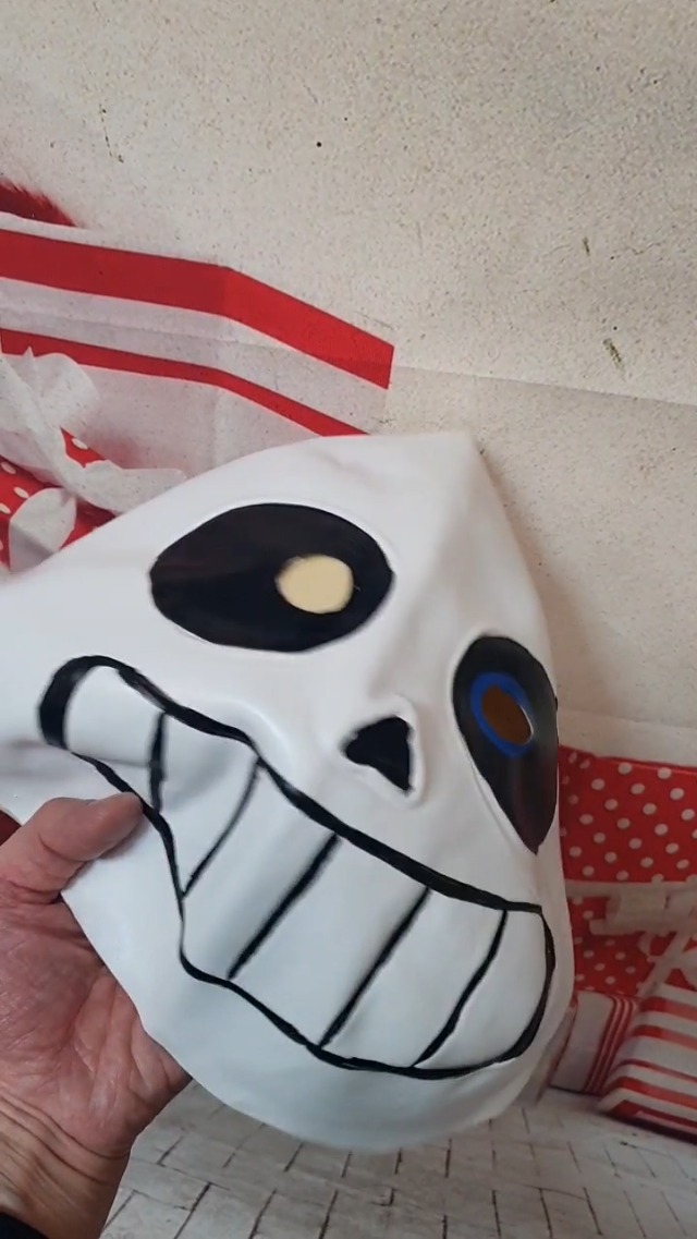 Amazon.co.jp: サンズ コスプレ ゴムマスク ラバーマスク 22cm