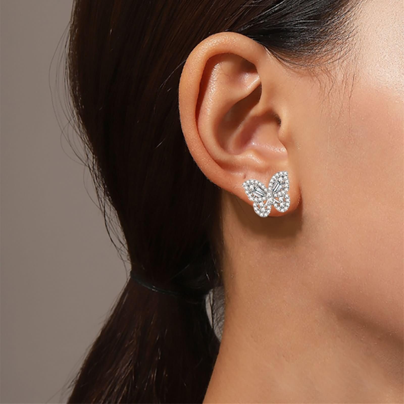 Ohrringe Weißgold 9K / 14K / 18 K für Damen, Schmetterling mit Moissanit, Ohrringe Silber Damen für Hochzeit