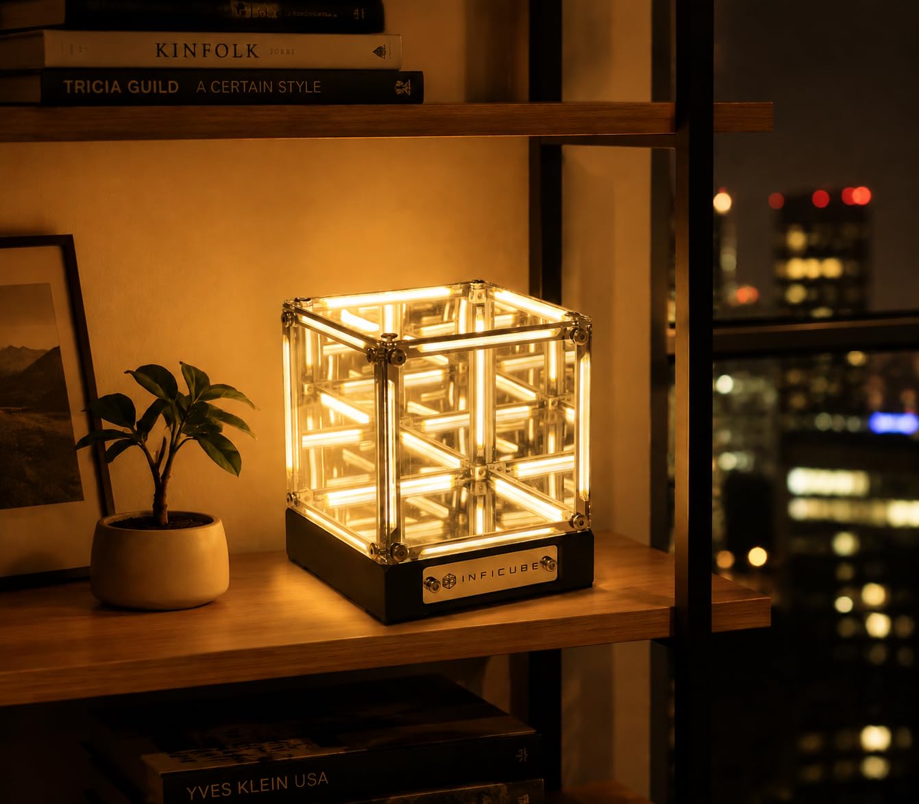 Lámpara de cubo de espejo infinito, luz de abismo Tesseract 4D, luz nocturna regulable táctil recargable por USB-C, decoración futurista de escritorio para sala de juegos, dormitorio, estante