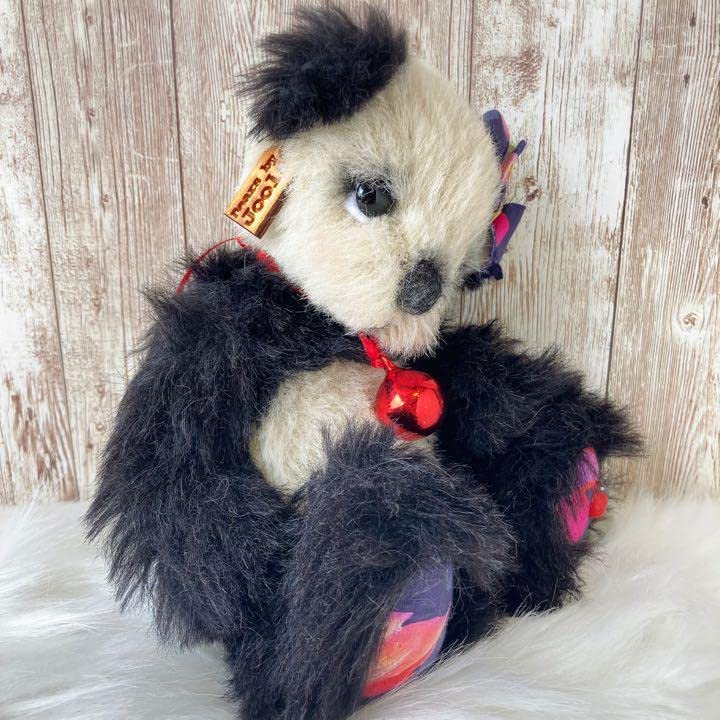 大きいお目目のパンダちゃん アーティストベア テディベア 海外作家様 ぬいぐるみ Amazon.co.jp: 1点物！海外作家様パンダのぬいぐるみテディベア