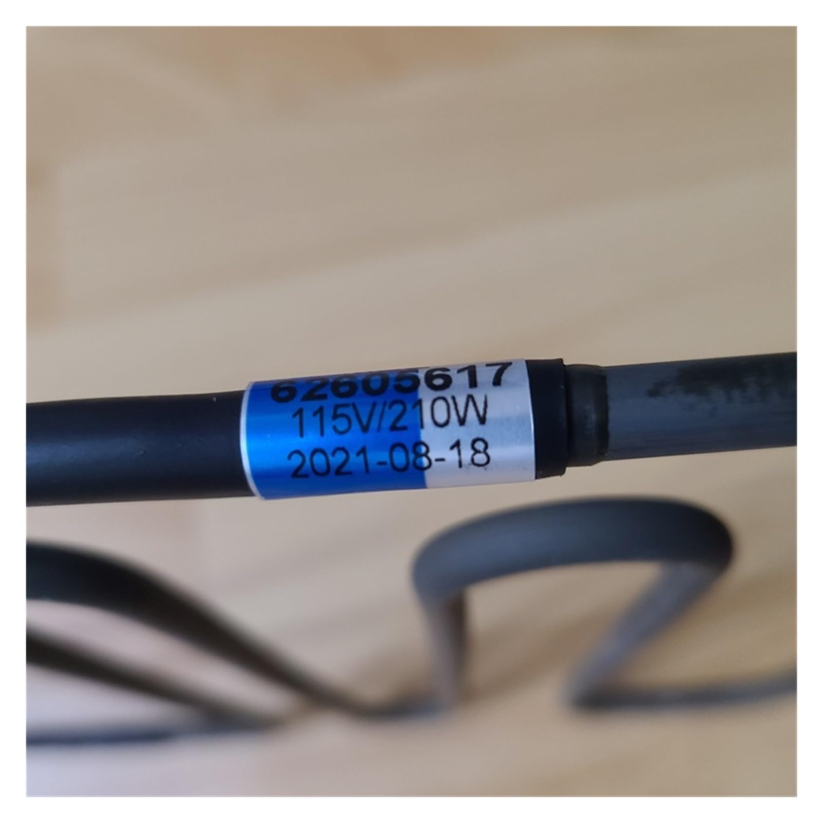Rura Grzejnik do lodówki 115 V, kompatybilny z LG, regulator temperatury z czujnikiem kabla Zintegrowany nagrzewnica odszraniania napięcia 62605617
