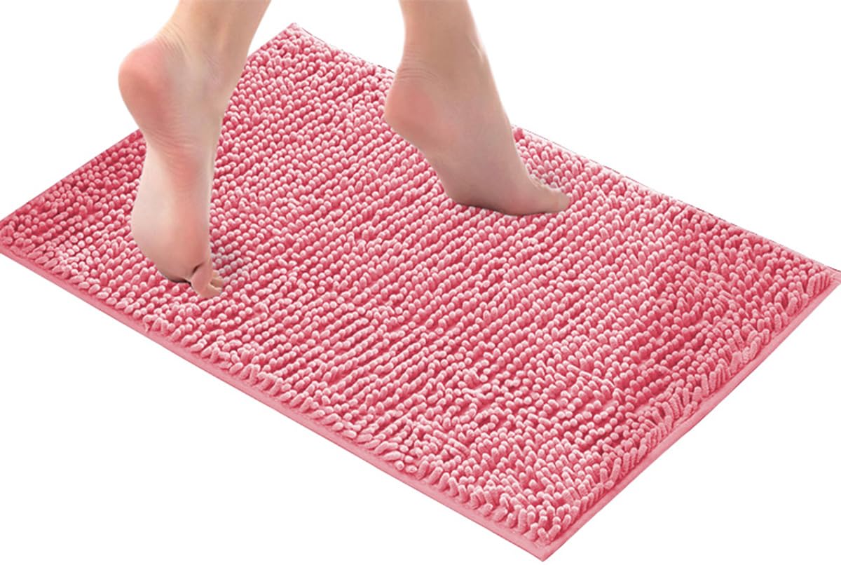Tapis de bain antidérapant rose en chenille format 71x140 cm pour salle de bain