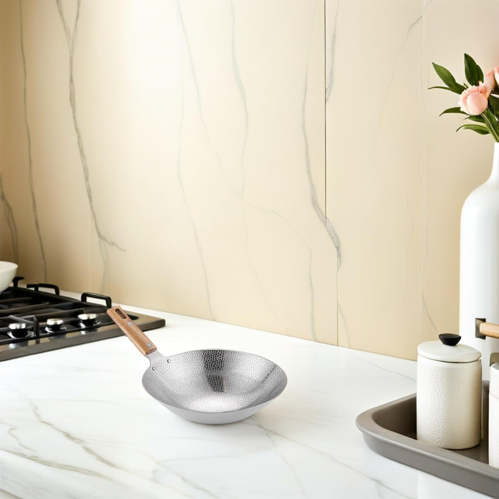 SHINEOFI Wok Da Cucina in Acciaio Inox 22 Cm Con Manico in Legno Multifunzionale Per Fornello Casalingo, Padella Wok Tradizionale Per Cucina Domestica e Fritture Versatili